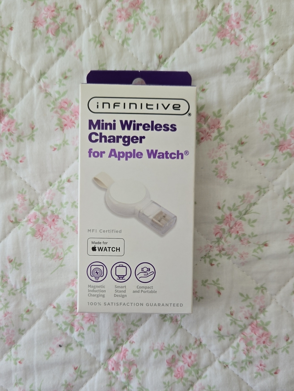 Mini wireless charger for the Apple Watch